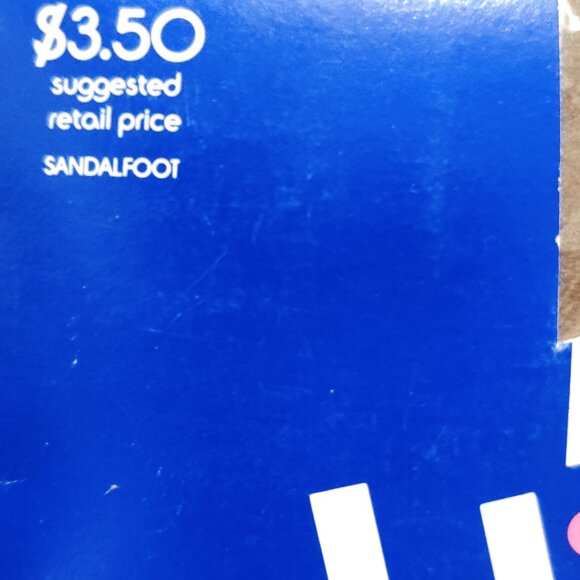 Vintage Hanes Too Control Top Pantyhose Barely There Sandalfoot 1980s Size C-D - Picture 3 of 5